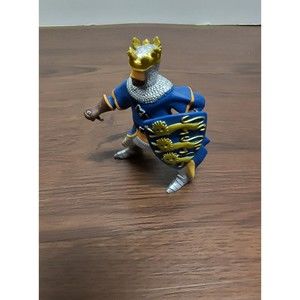 Vintage Papo 2000 Blue King Knight 3" Inch Figure Medieval Broken Sword